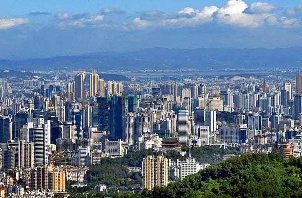 昆明楼市动态，砥砺前行，与变化共舞，成就梦想楼市之旅